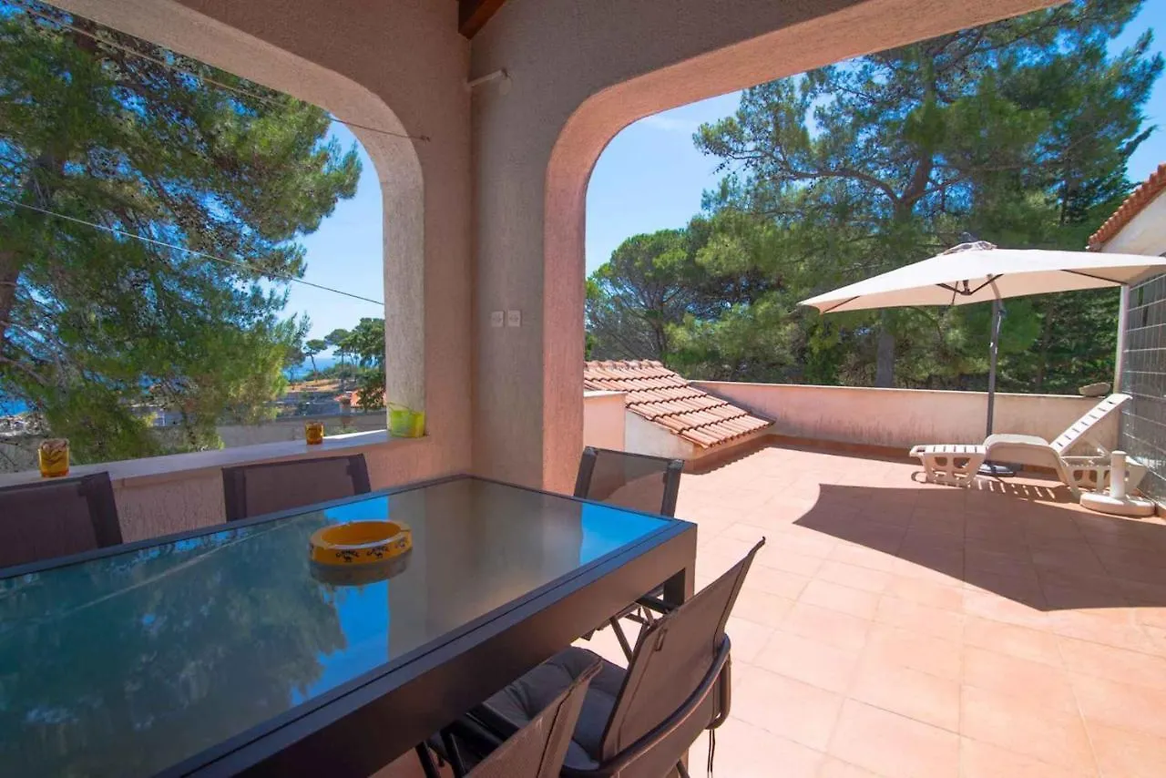 Apartment In Veli Losinj 34691 Kroatien