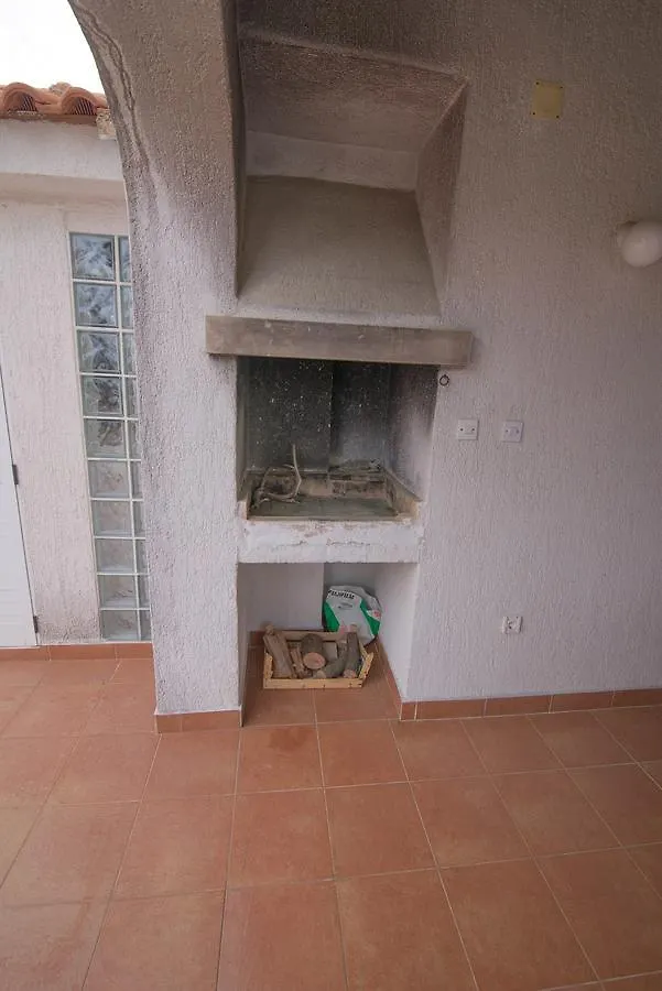 Apartment In Veli Losinj 34691