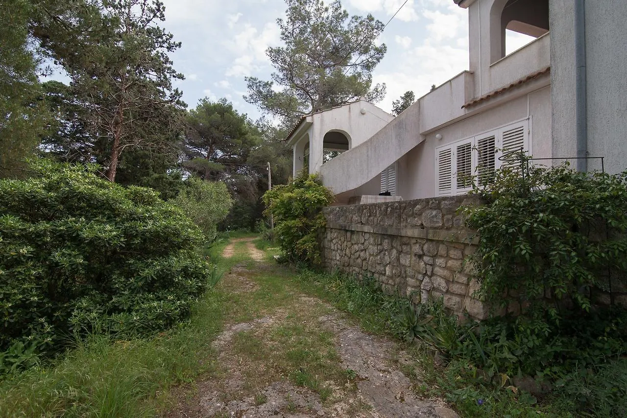 Apartment In Veli Losinj 34691 0*,